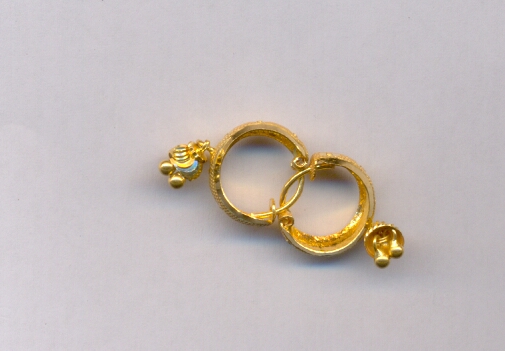 GOLD EARRING PLAIN FANCY