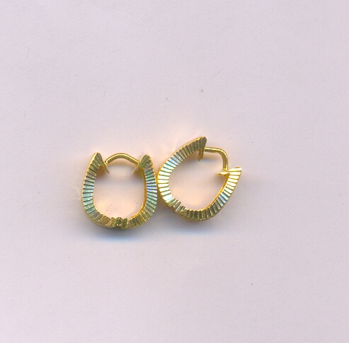 GOLD EARRING PLAIN FANCY