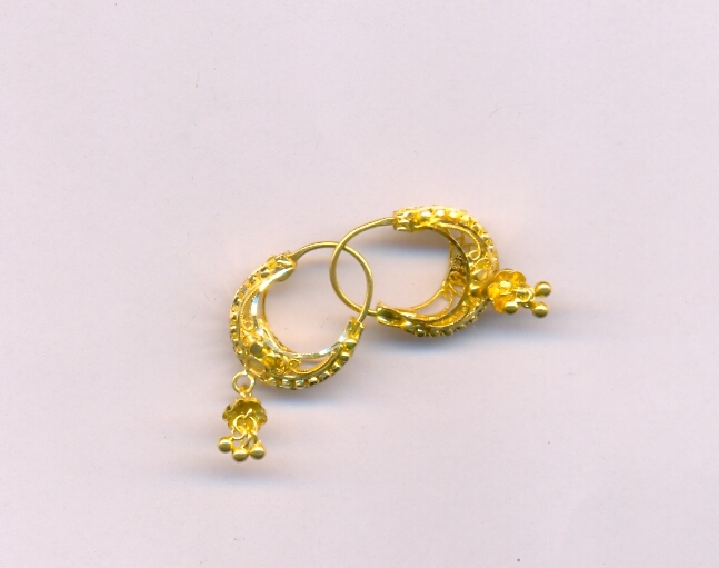 GOLD EARRING PLAIN FANCY