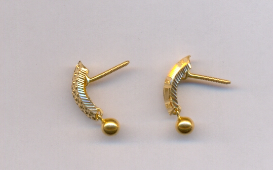 GOLD EARRING PLAIN FANCY