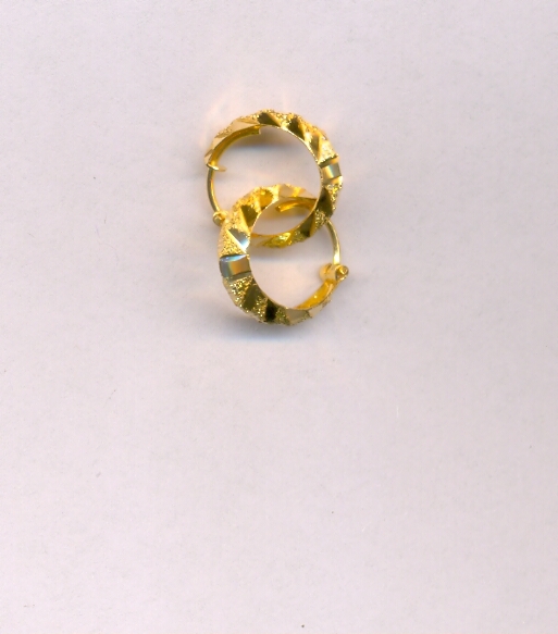 GOLD EARRING PLAIN FANCY