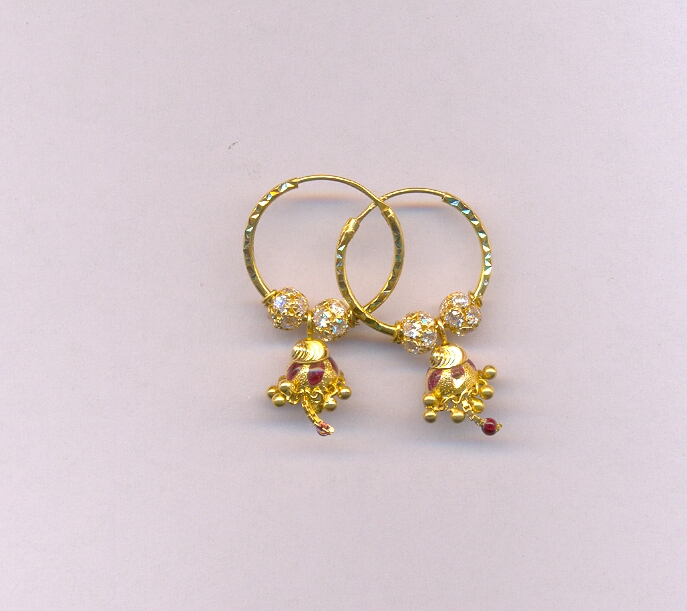 GOLD EARRING PLAIN FANCY