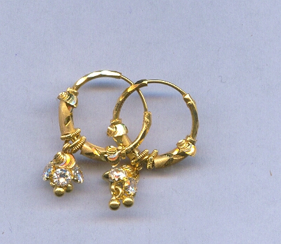 GOLD EARRING PLAIN FANCY