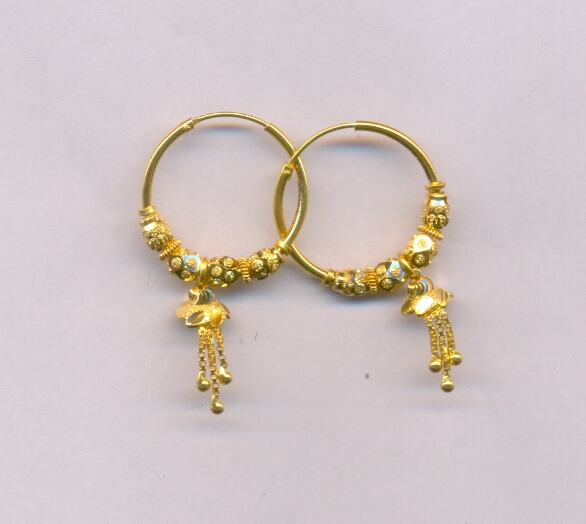 GOLD EARRING PLAIN FANCY