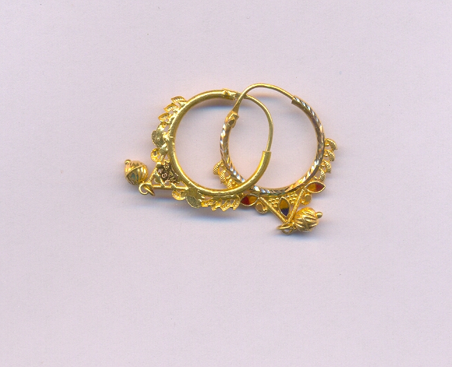 GOLD EARRING PLAIN FANCY