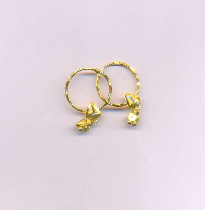 GOLD EARRING PLAIN FANCY