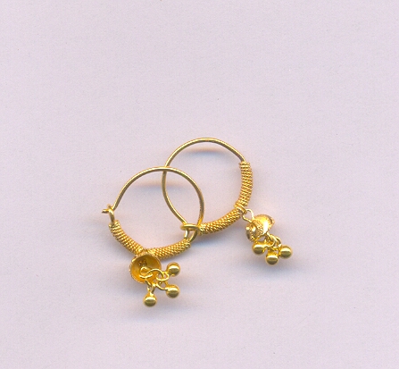 GOLD EARRING PLAIN FANCY