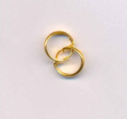 GOLD EARRING PLAIN FANCY