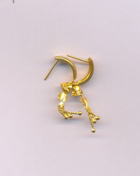 GOLD EARRING PLAIN FANCY
