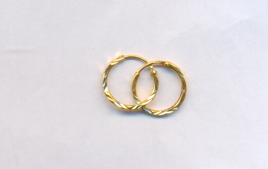 GOLD EARRING PLAIN FANCY