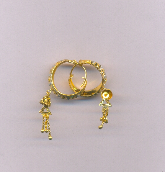 GOLD EARRING PLAIN FANCY