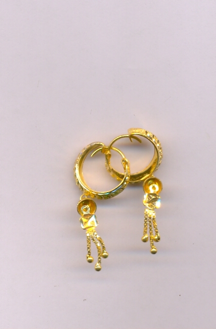 GOLD EARRING PLAIN FANCY