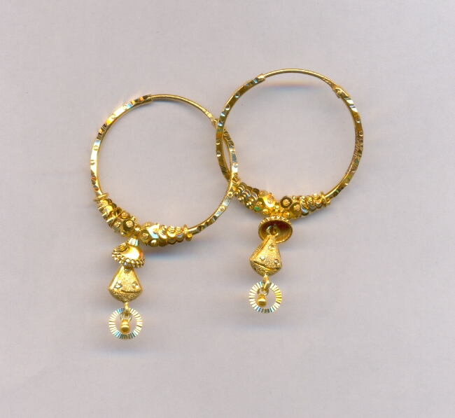 GOLD EARRING PLAIN FANCY