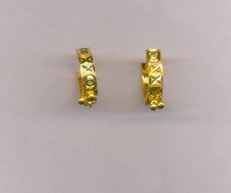 GOLD EARRING PLAIN FANCY
