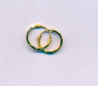 GOLD EARRING PLAIN FANCY