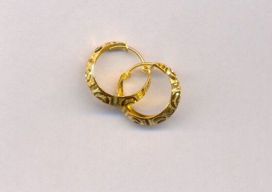 GOLD EARRING PLAIN FANCY