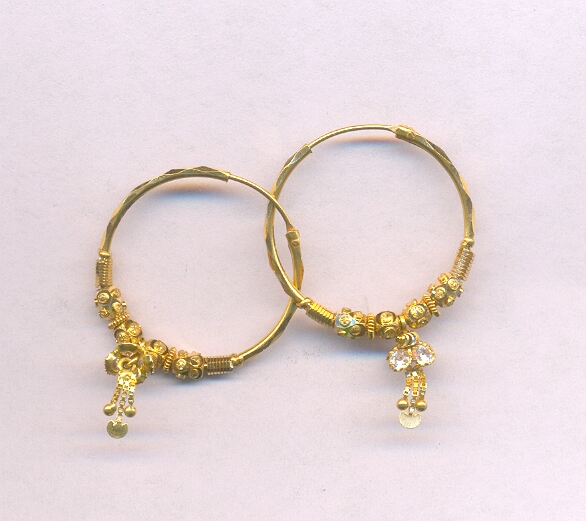 GOLD EARRING PLAIN FANCY