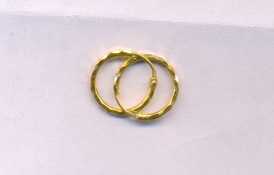GOLD EARRING PLAIN FANCY