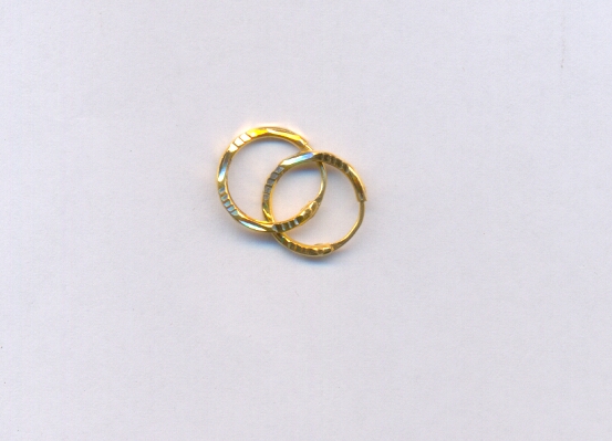 GOLD EARRING PLAIN FANCY