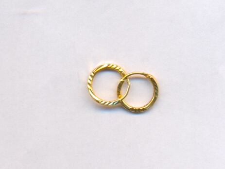 GOLD EARRING PLAIN FANCY