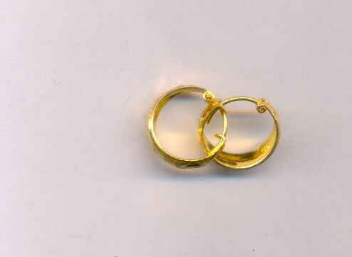 GOLD EARRING PLAIN FANCY