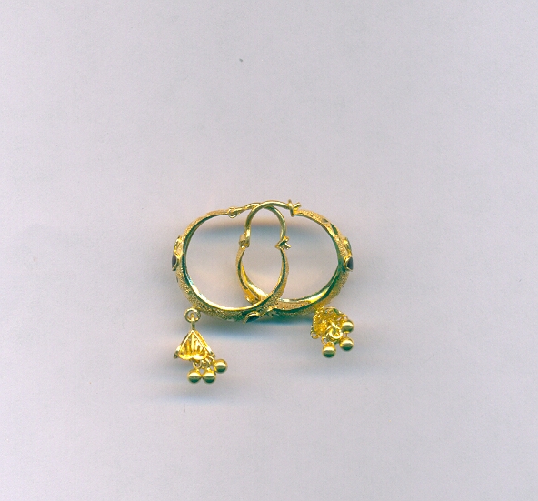 GOLD EARRING PLAIN FANCY
