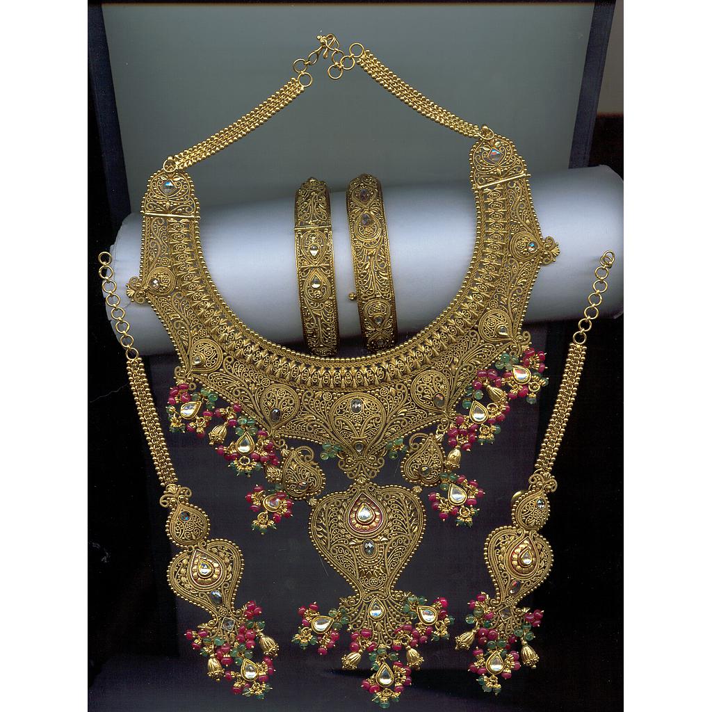 GOLD FULL SET LONG ANTIQUE EXCLUSIVE