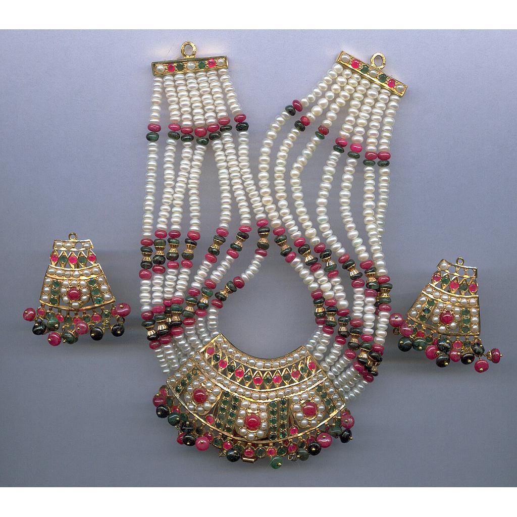 GOLD HALF SET