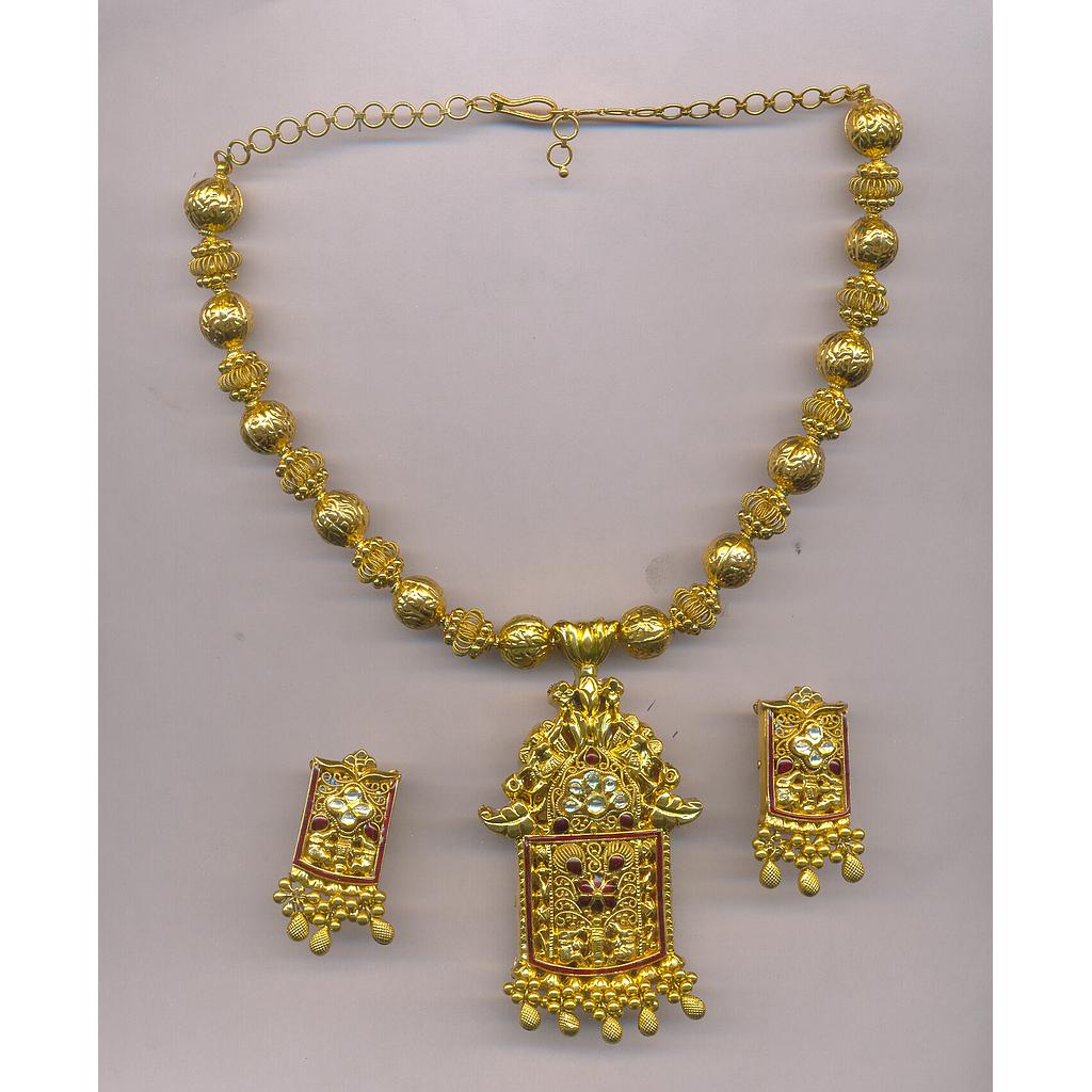 GOLD HALF SET LONG ANTIQUE FANCY
