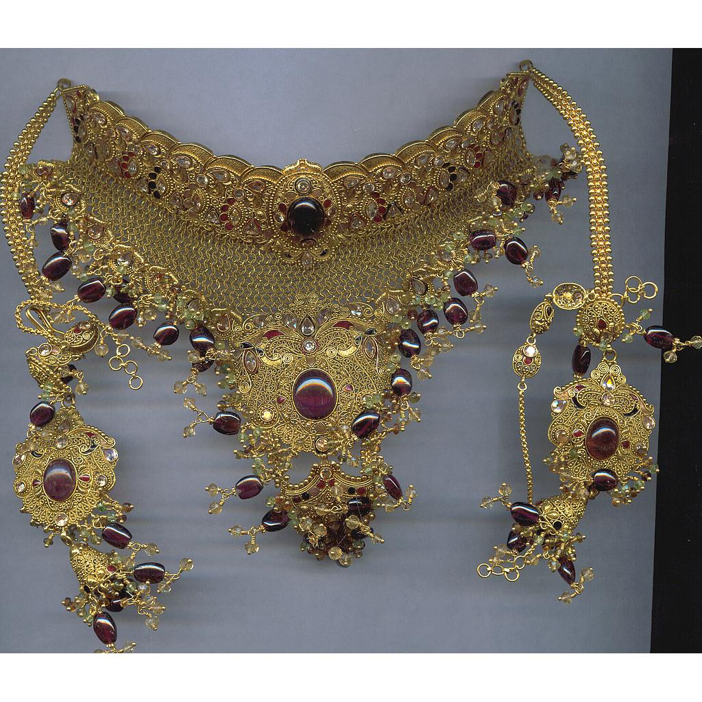 GOLD HALF SET LONG ANTIQUE GENERAL