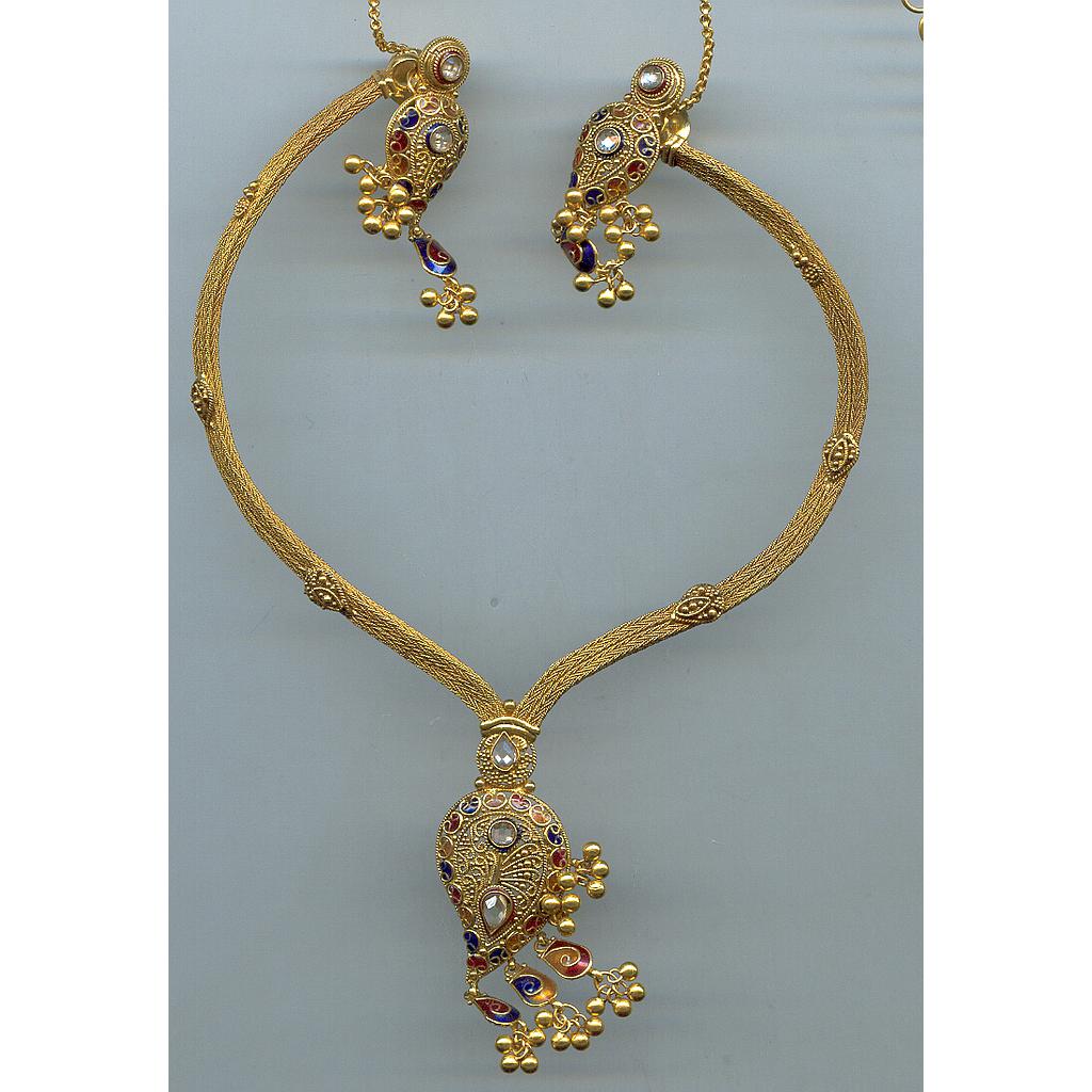GOLD HALF SET PENDENT ANTIQUE EXCLUSIVE