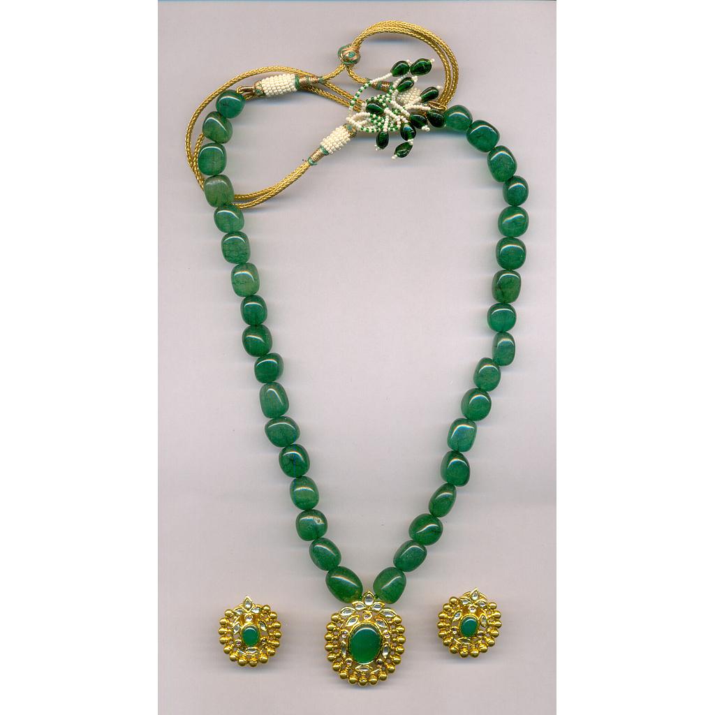 GOLD HALF SET PENDENT ANTIQUE EXCLUSIVE