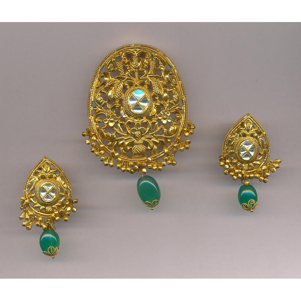 GOLD HALF SET PENDENT ANTIQUE EXCLUSIVE