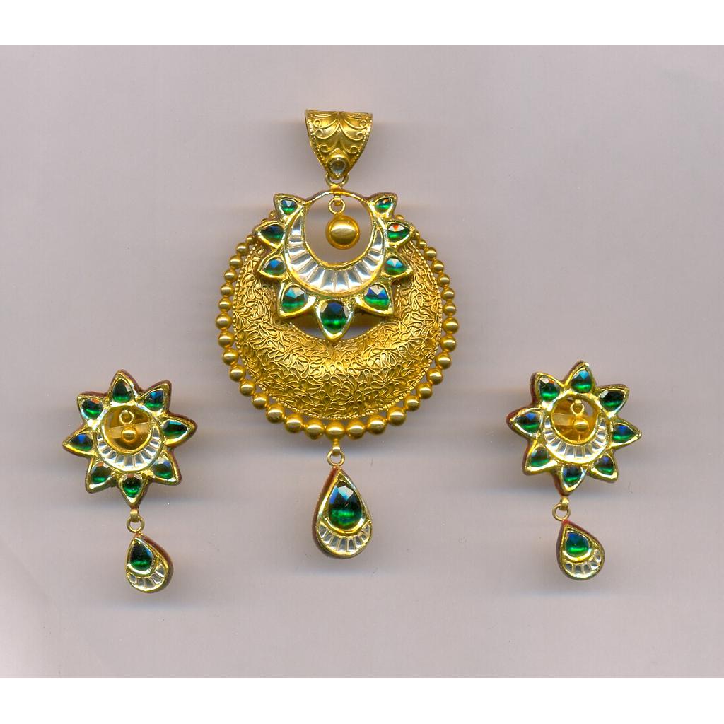 GOLD HALF SET PENDENT ANTIQUE EXCLUSIVE