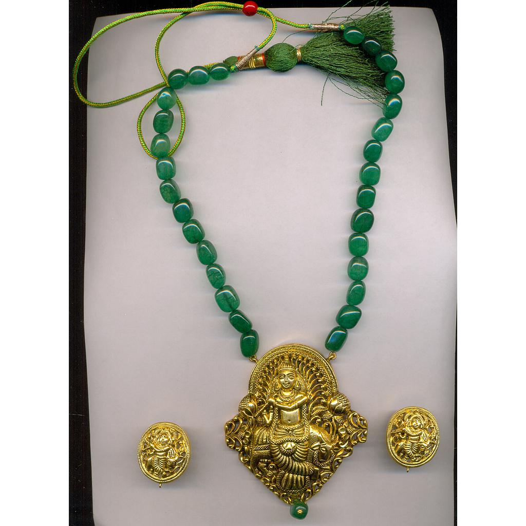 GOLD HALF SET PENDENT ANTIQUE EXCLUSIVE