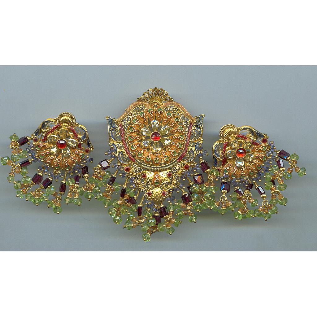 GOLD HALF SET PENDENT ANTIQUE EXCLUSIVE
