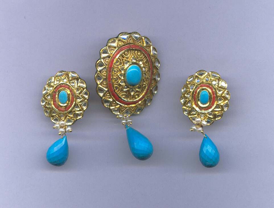 GOLD HALF SET PENDENT ANTIQUE GENERAL