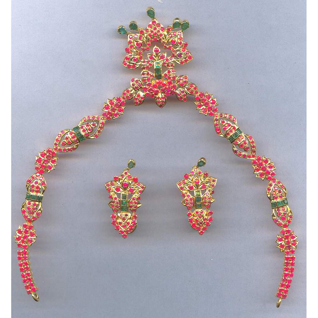 GOLD HALF SET PENDENT ANTIQUE GENERAL