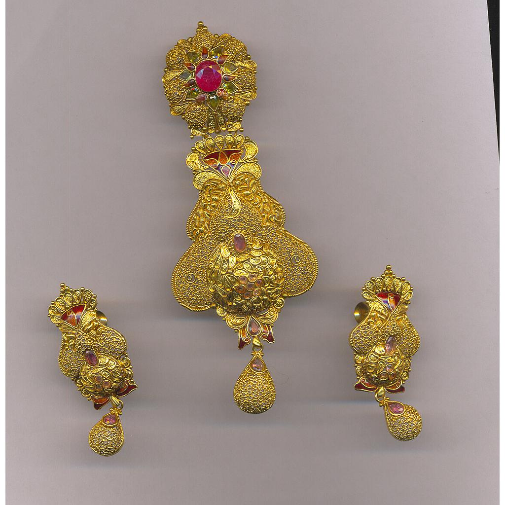 GOLD HALF SET PENDENT ANTIQUE GENERAL