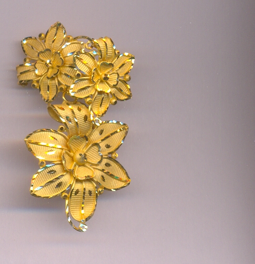 GOLD HALF SET PENDENT CASTING
