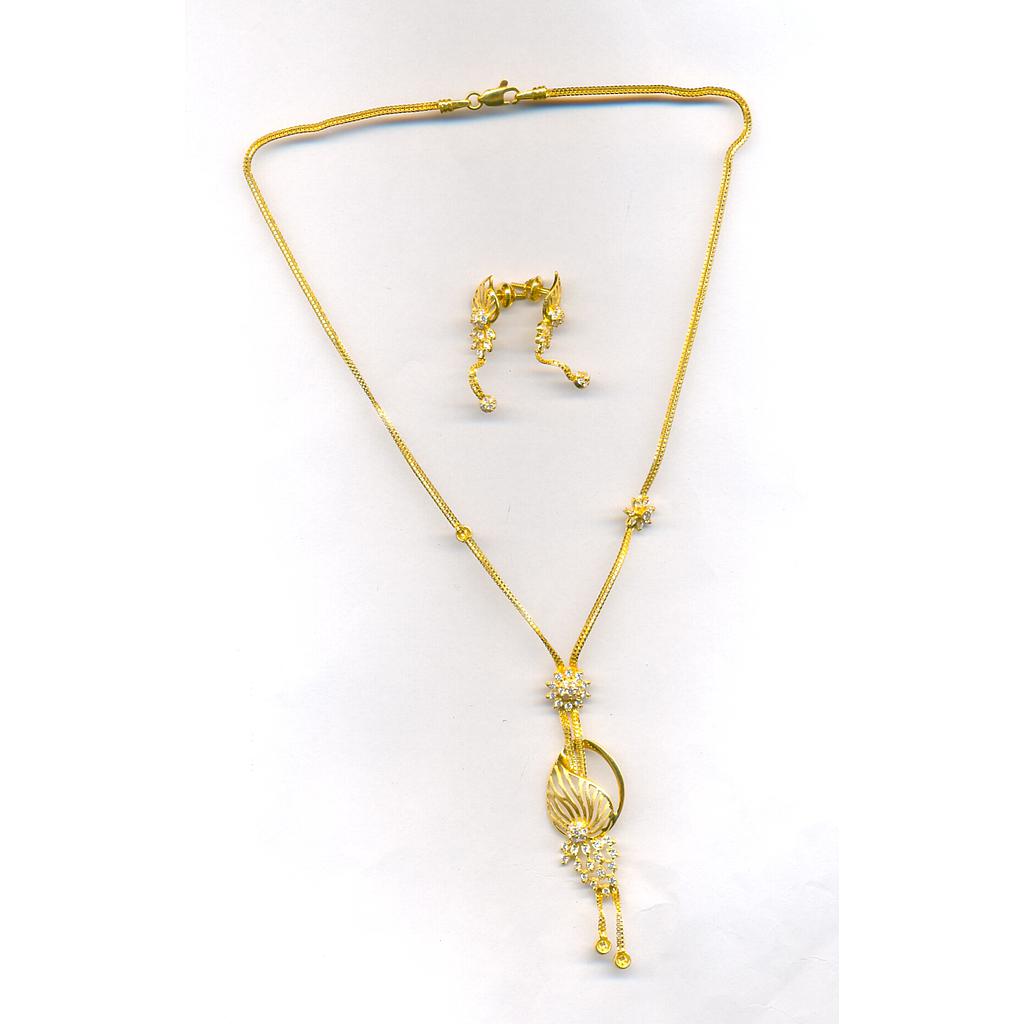 GOLD HALF SET PENDENT CASTING EXCLUSIVE