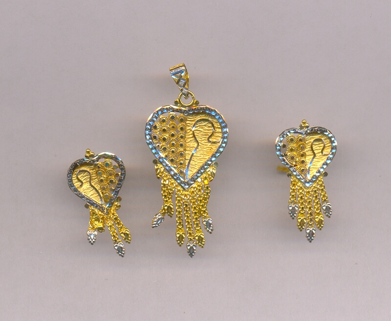 GOLD HALF SET PENDENT CASTING EXCLUSIVE