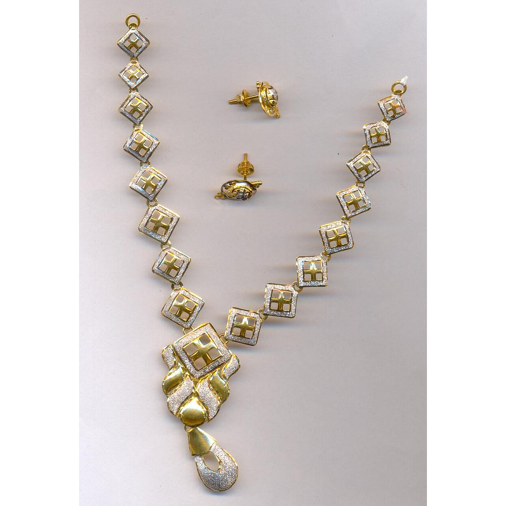 GOLD HALF SET PENDENT CASTING EXCLUSIVE