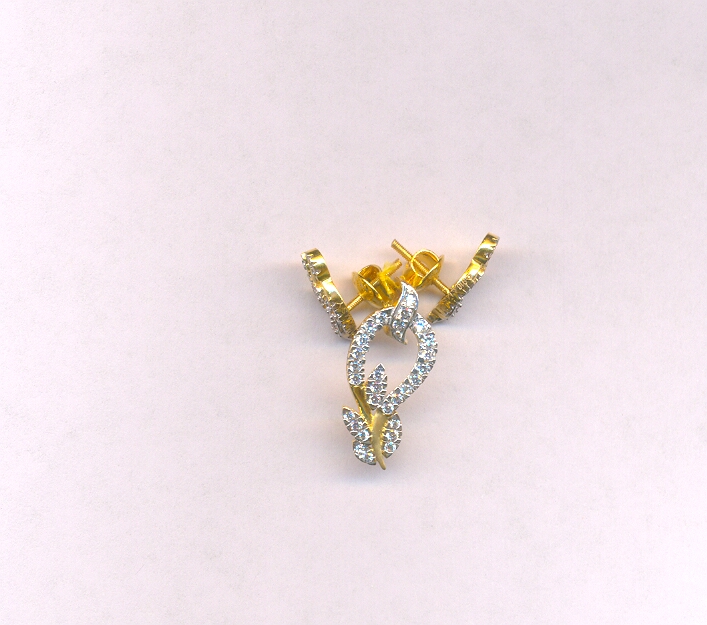 GOLD HALF SET PENDENT CASTING EXCLUSIVE