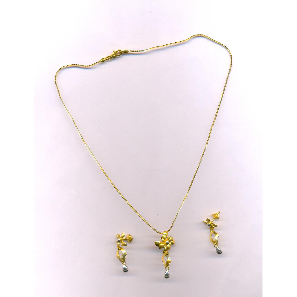 GOLD HALF SET PENDENT CASTING EXCLUSIVE