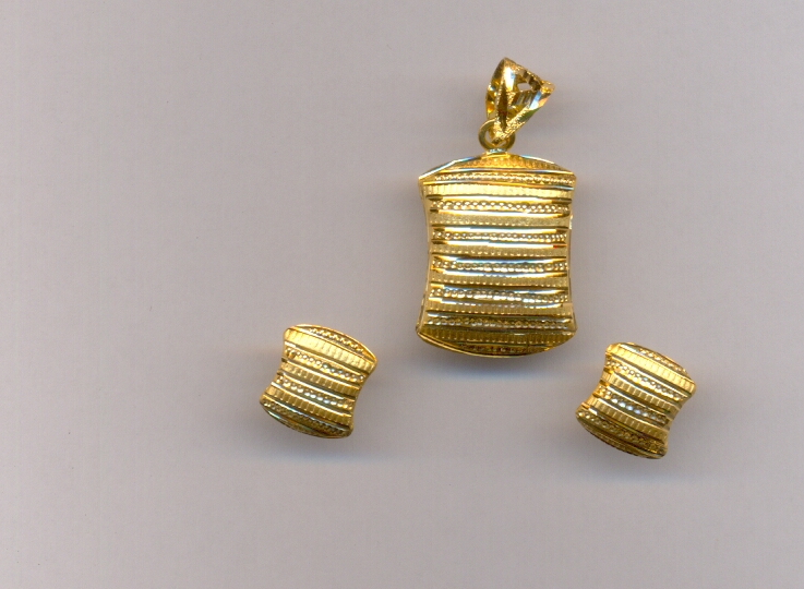 GOLD HALF SET PENDENT CASTING EXCLUSIVE
