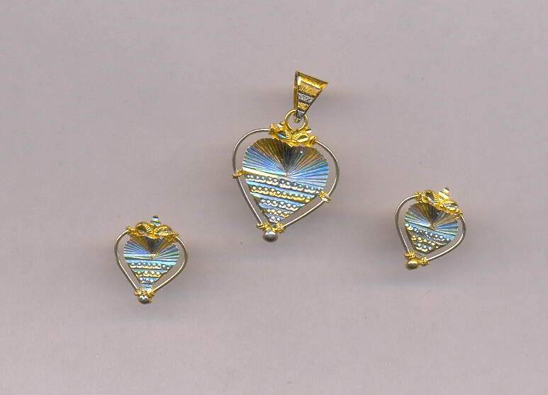 GOLD HALF SET PENDENT CASTING EXCLUSIVE