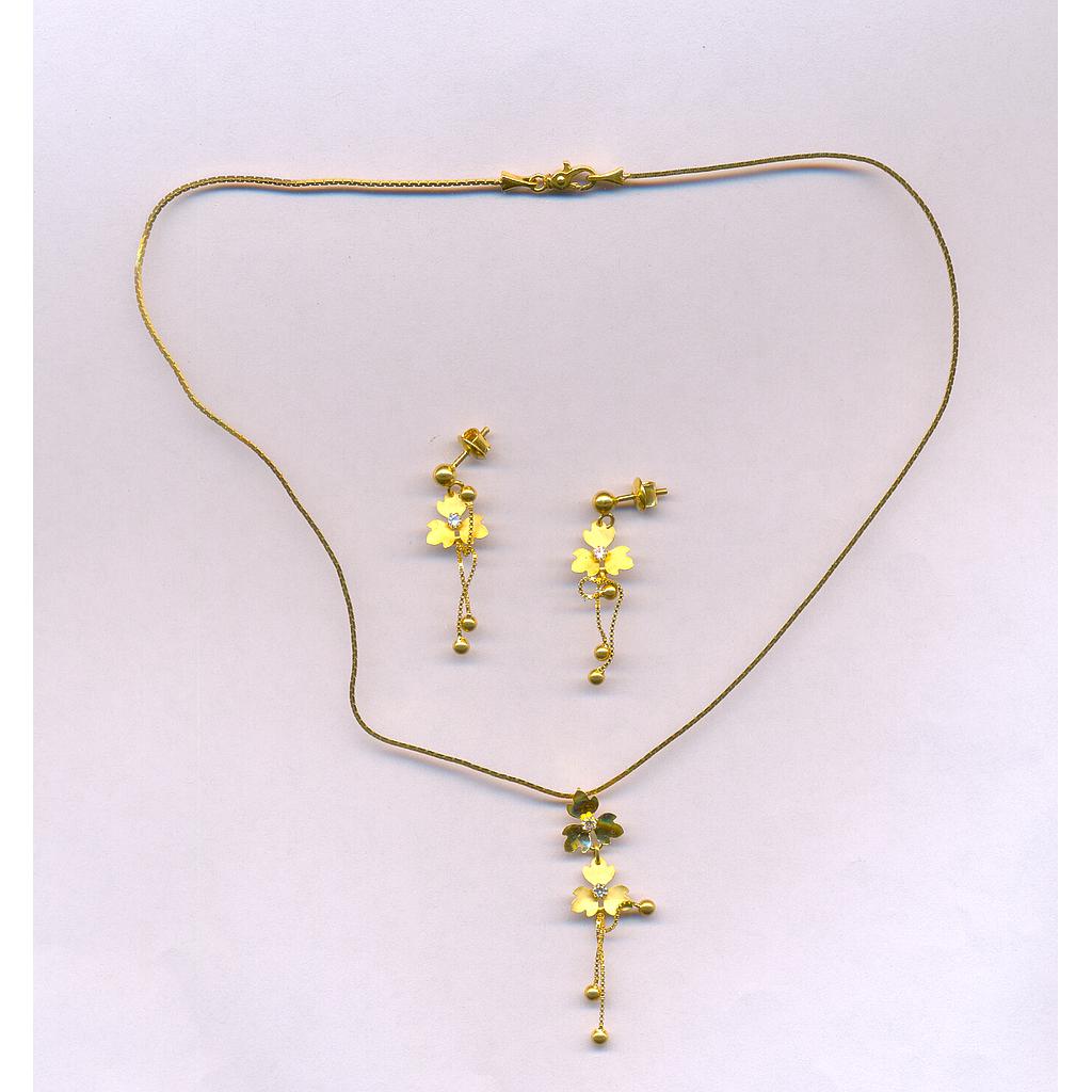 GOLD HALF SET PENDENT CASTING EXCLUSIVE