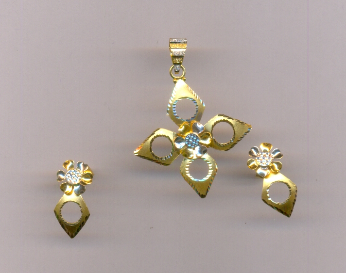 GOLD HALF SET PENDENT CASTING EXCLUSIVE