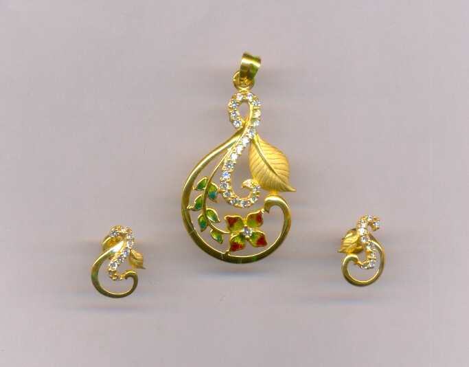 GOLD HALF SET PENDENT CASTING EXCLUSIVE